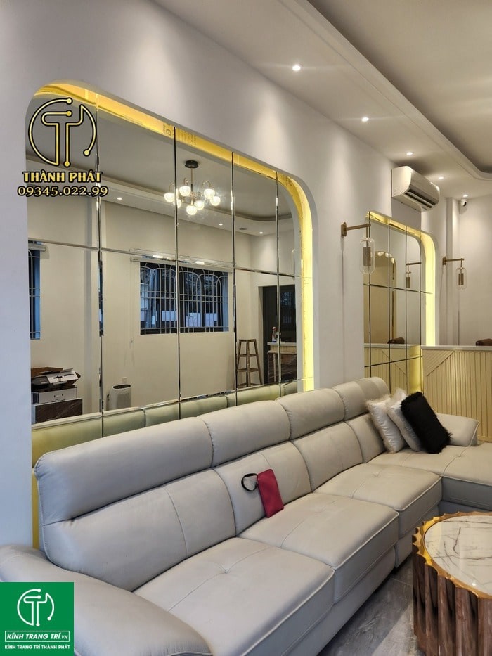 Gương Dán Tường Bình Chánh