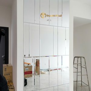 Gương Màu Trắng