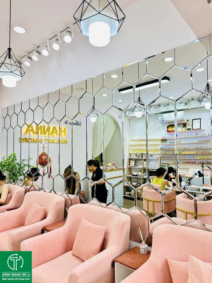 Báo Giá Kính Thủy