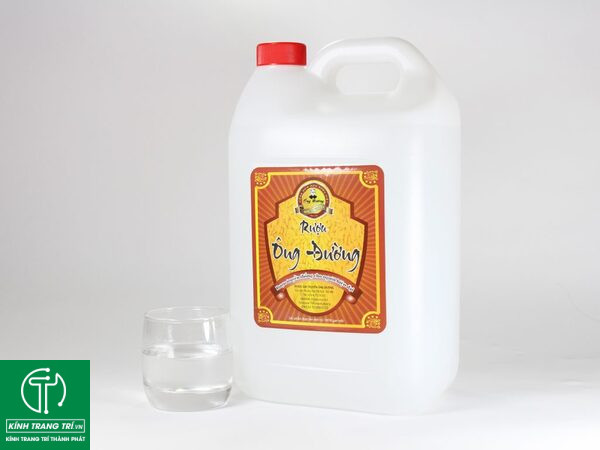 Vệ Sinh Kính Thủy Bằng Riệu