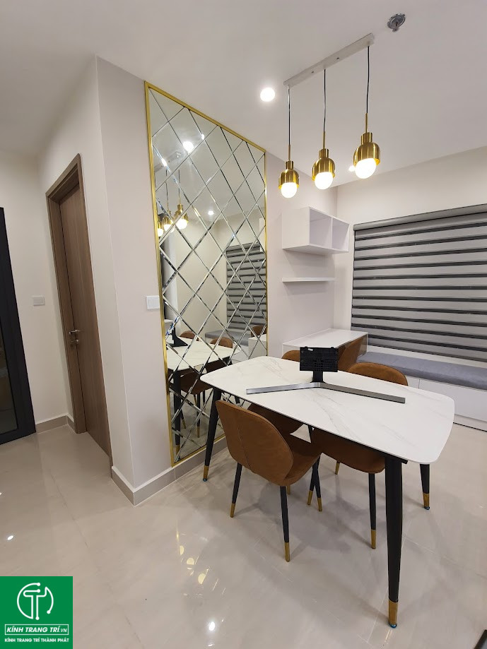 Kính Trang Trí Đồng Nai