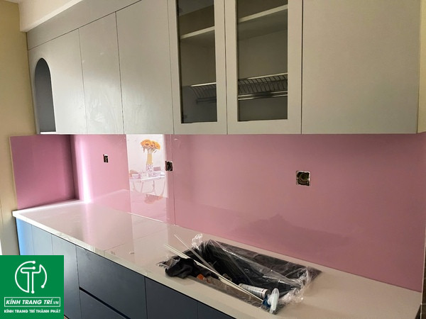 Kính ốp Bếp Có Thể Khoan Cắt được Không