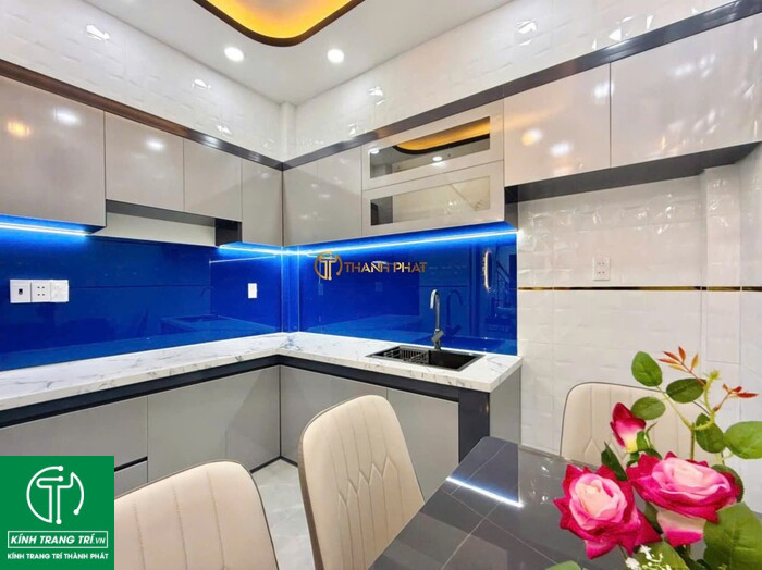 Kính Màu Cường Lực