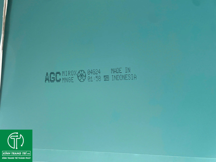 Mặt sau gương bỉ chính hãng